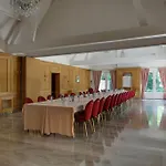 Chateau ホテル 3*