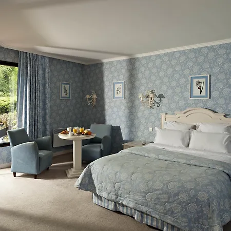 Najeti Château 3* Tilques