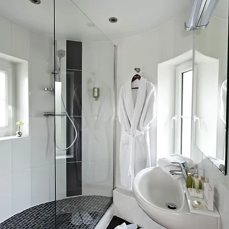 Hotel Najeti Château 3*