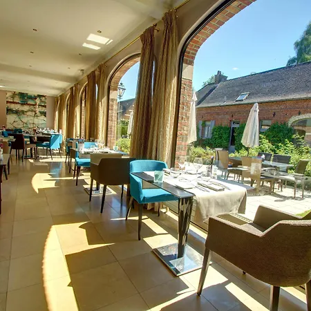 Hotel Najeti Château 3*