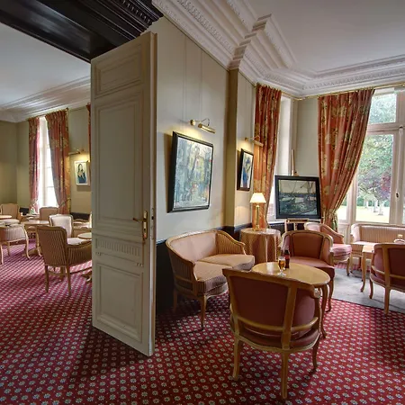 Hotel Najeti Château 3*